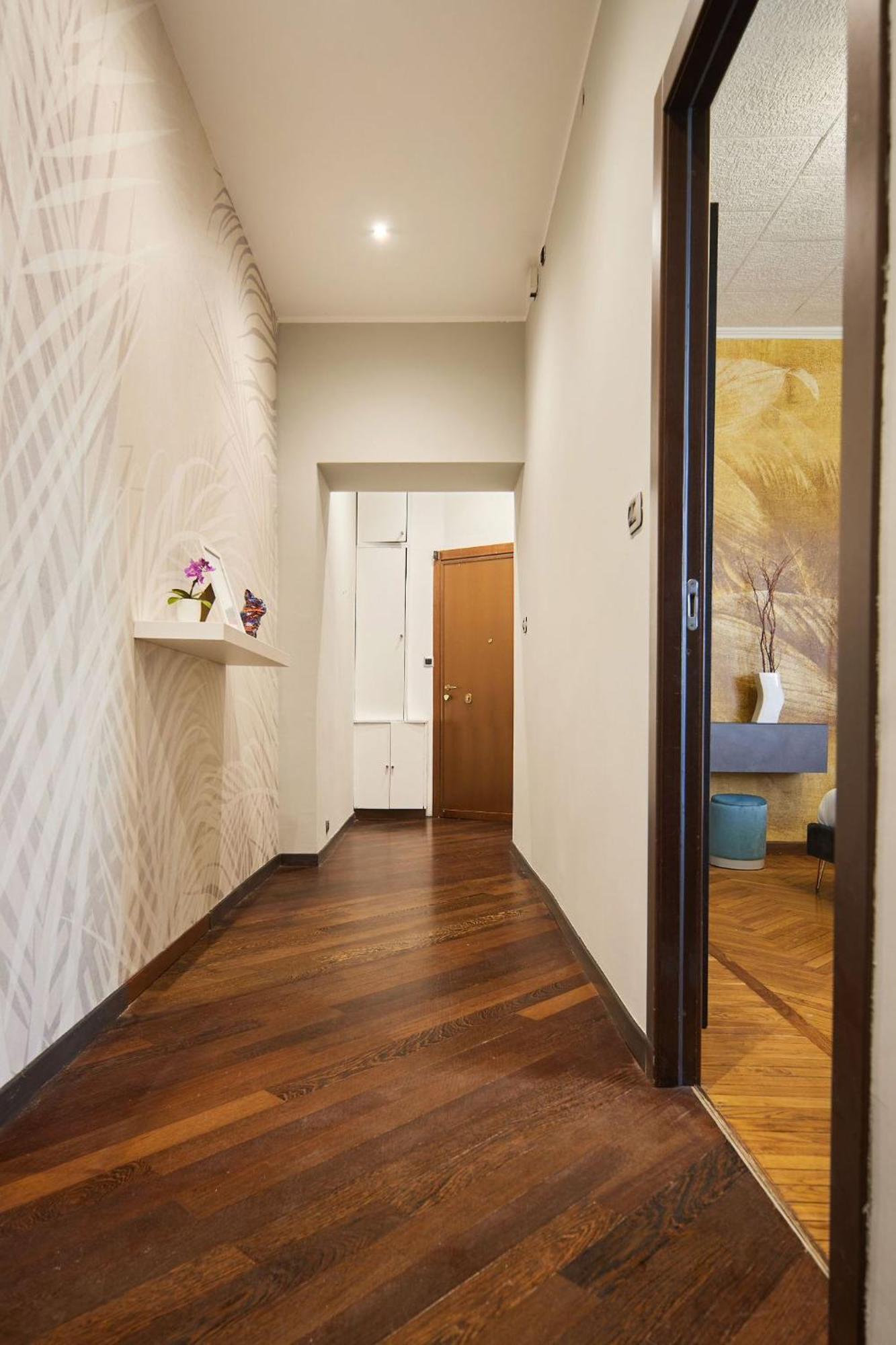 Sant'Ambrogio Charme Apartment มิลาน ภายนอก รูปภาพ