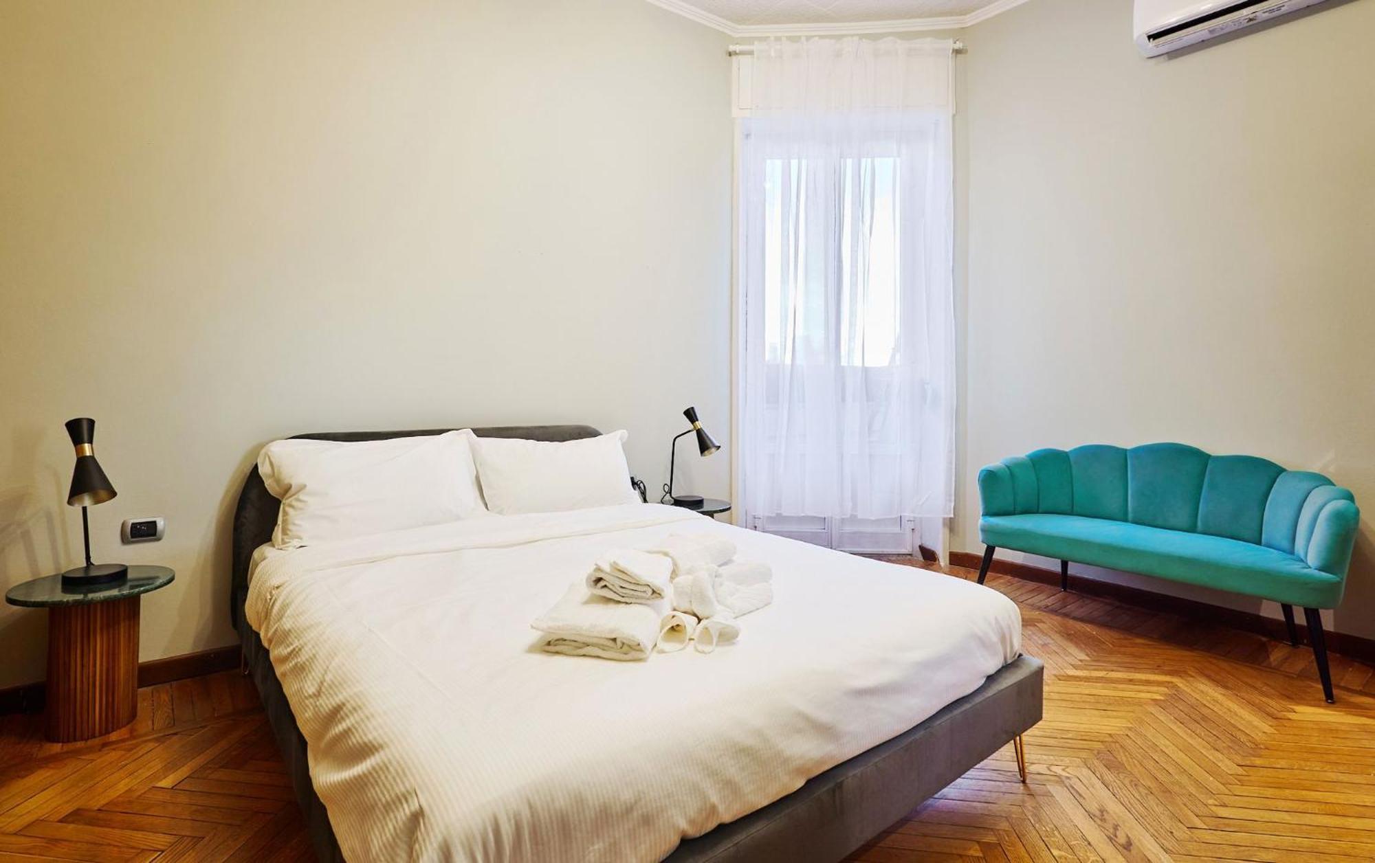 Sant'Ambrogio Charme Apartment มิลาน ภายนอก รูปภาพ